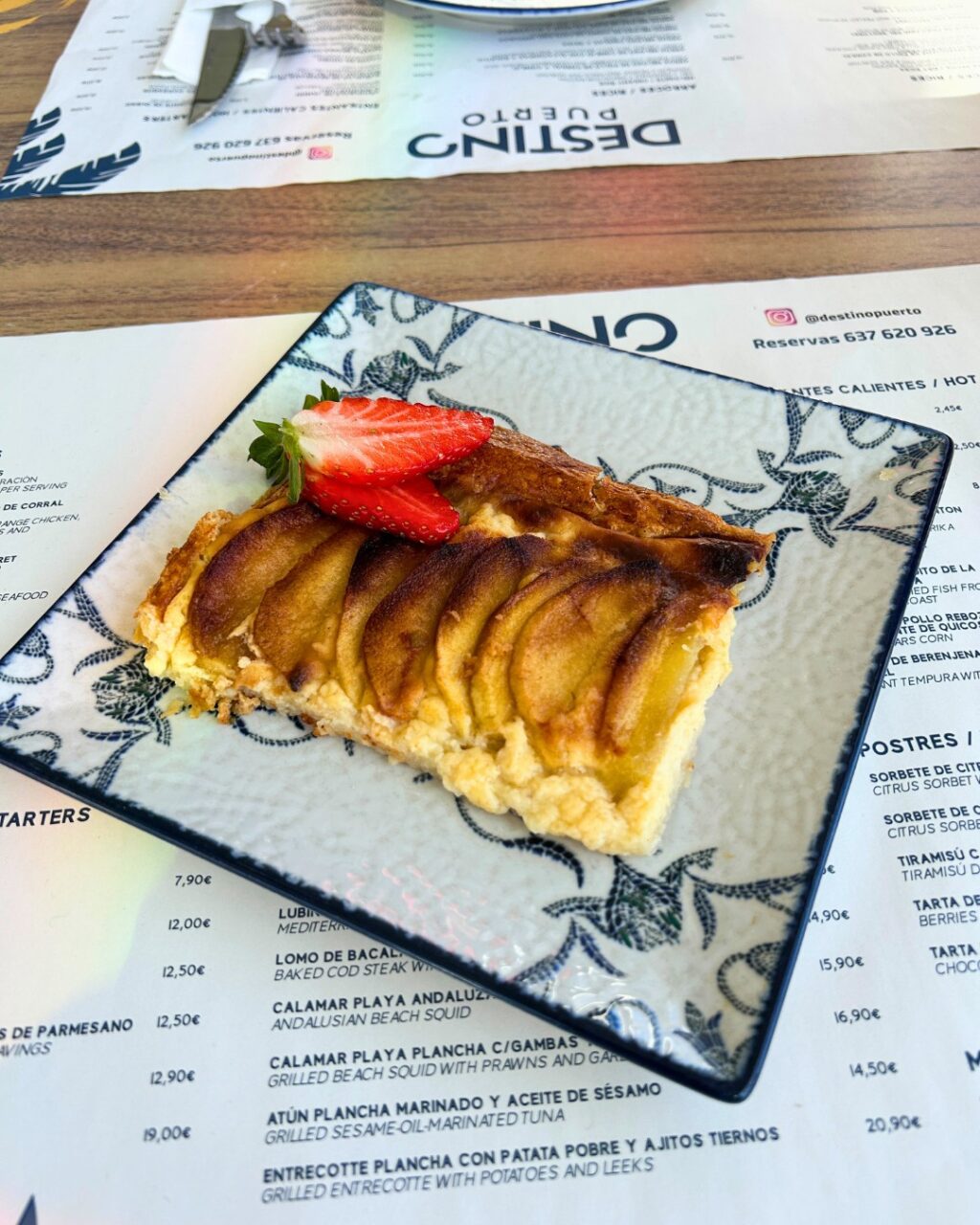 Instagram post from destinopuerto. This post is in position 3.